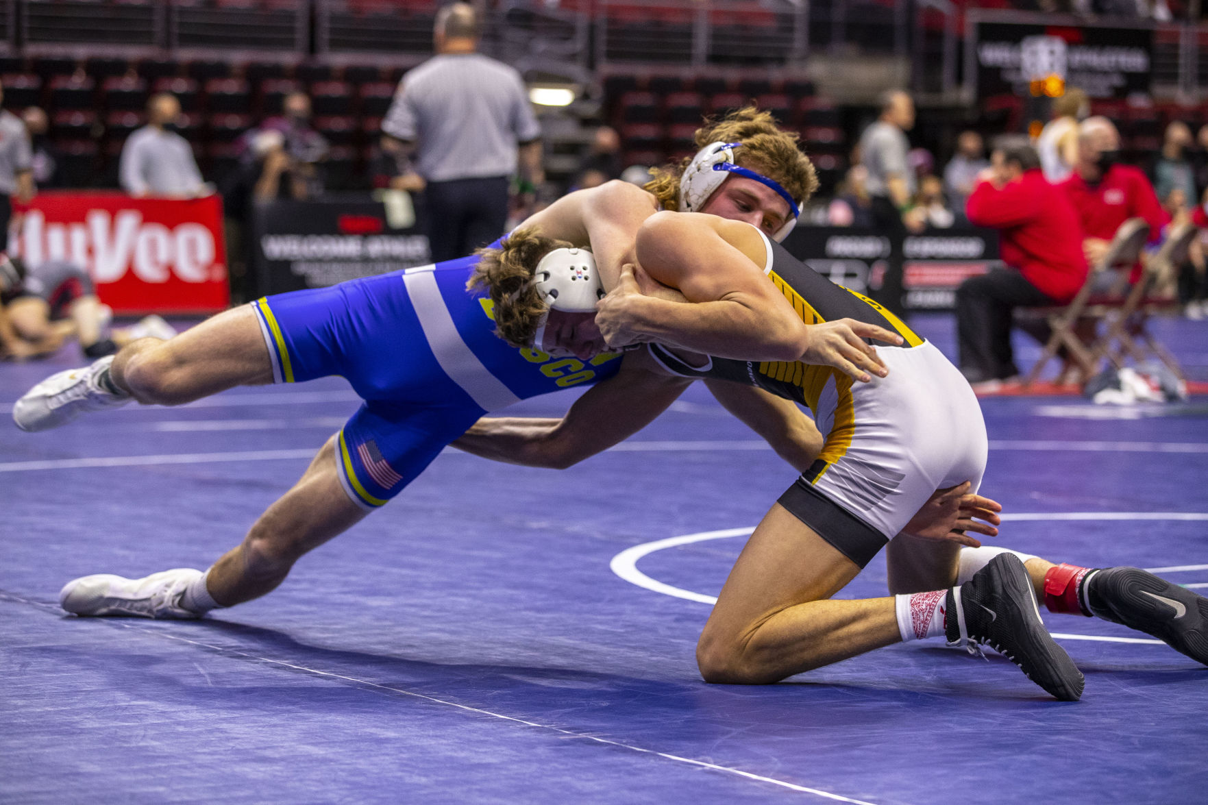 State Wrestling Friday Semi 1A 16